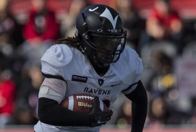 FRC – CIS Football Top 10 (#8): Ravens ranked for first time since 1996