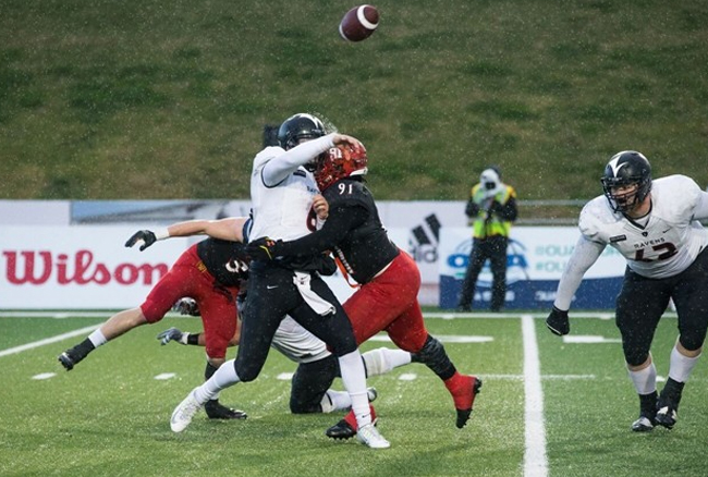 Gryphons advance to 108th Yates Cup with 33-21 win over Carleton