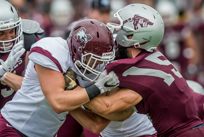 Ottawa shuts down No. 5 McMaster 30-8 in Home Opener victory