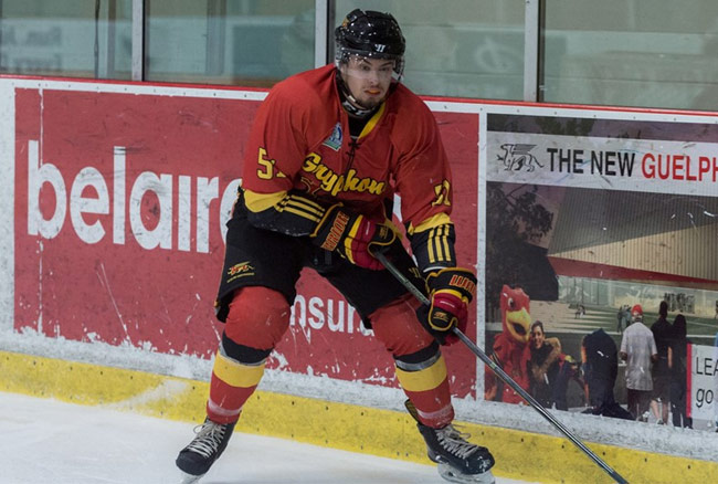 Gryphons defeat Windsor in New Year Opener 8-4
