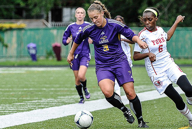 W-SOCCER ROUNDUP: Nationally-ranked Golden Hawks soar to consecutive wins