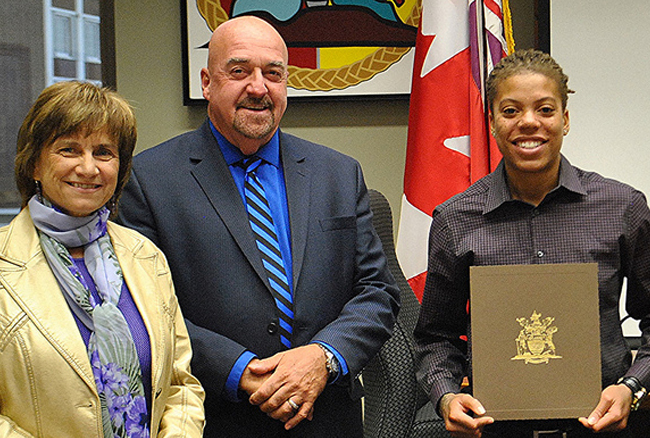 Lakehead's Williams honoured by the City of Thunder Bay