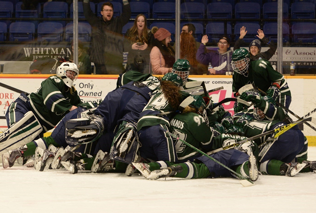 Lakers sweep Varsity Blues with 3-2 victory to advance to the McCaw Cup