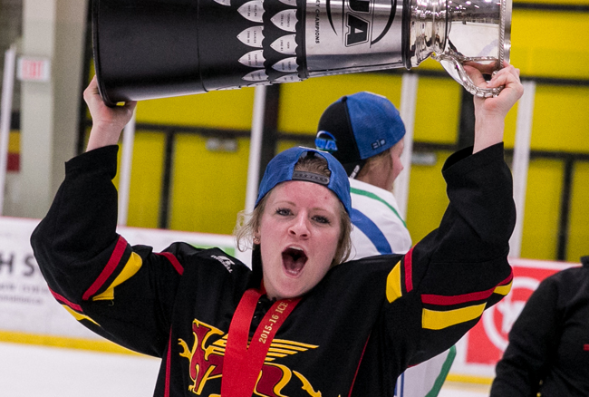 Puck drops on 2016-17 women's hockey season October 7 with McCaw Cup rematch