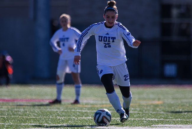 OUA standouts named to Canadian women’s soccer team for 2015 Summer Universiade