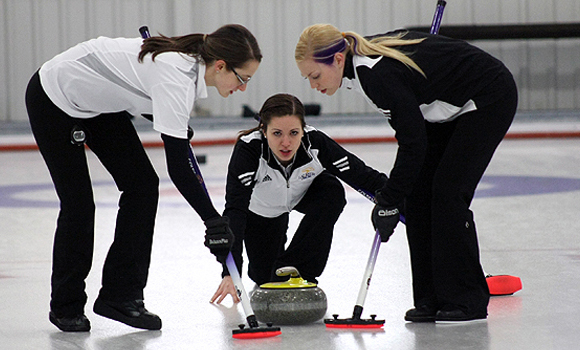 2013 Winter Universiade: CIS announces Canadian curling teams