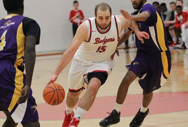 No. 8 Badgers advance to quarterfinals with 98-80 win over Golden Hawks