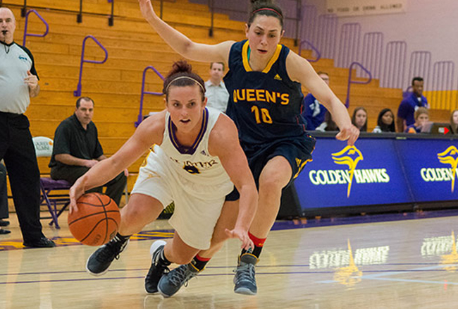 AROUND OUA: Queen's edges out Laurier 64-61