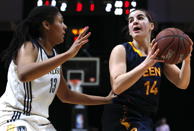 Queen's defence stymies No.10 Lancers, Gaels take NBA All-Star Showcase game 60-41