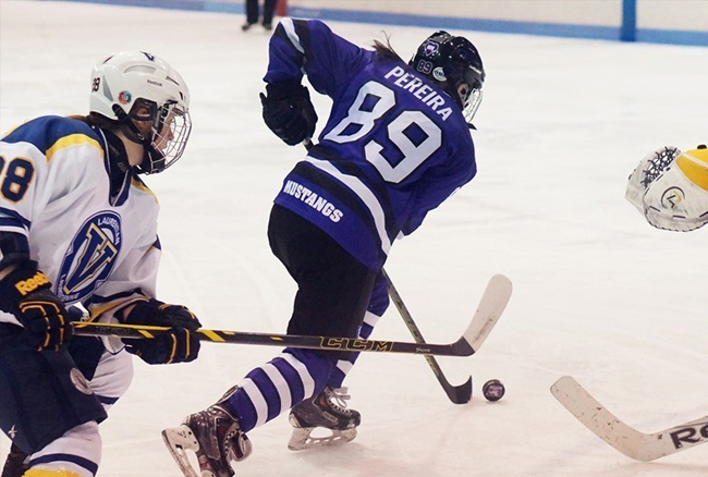 AROUND OUA: Late rally falls short as Voyageurs down Mustangs