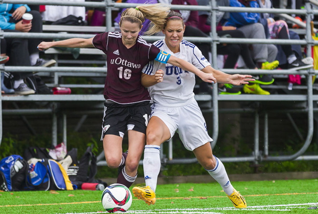 AROUND OUA: Gee-Gees Score Early, Hold On to Defeat UOIT 1-0